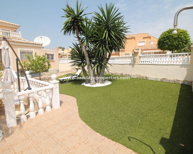 Wederverkoop - Vrijstaande Villa - Urb. La Marina