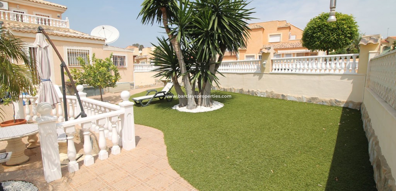 Wederverkoop - Vrijstaande Villa - Urb. La Marina