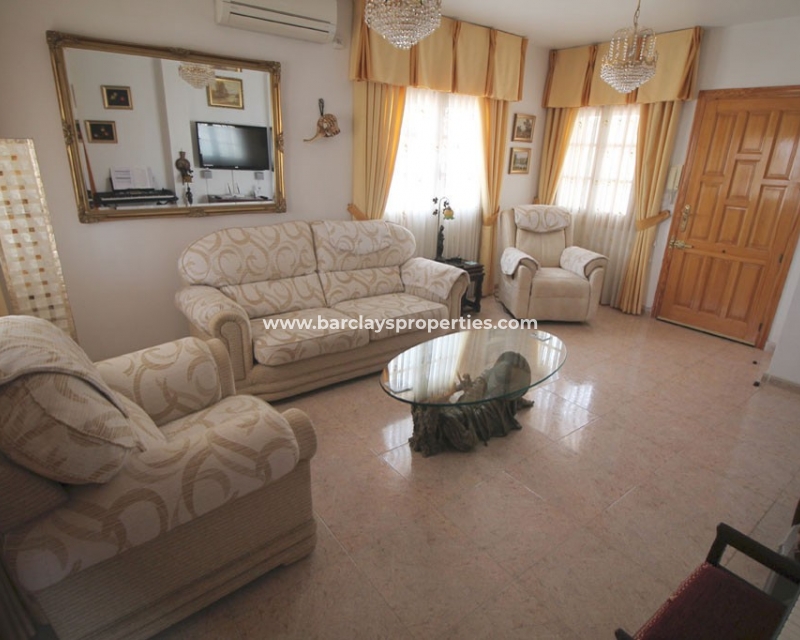 Wederverkoop - Vrijstaande Villa - Urb. La Marina