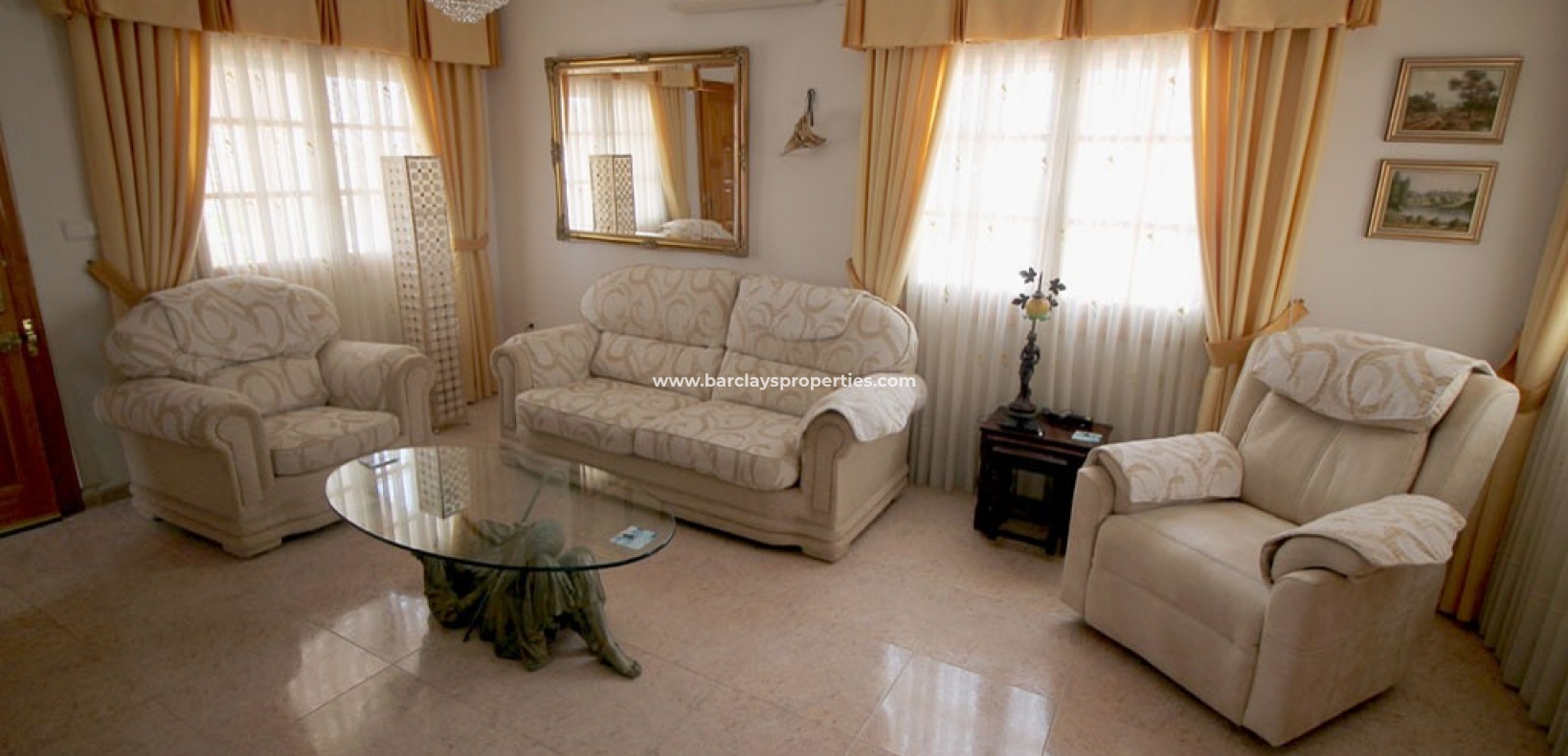 Wederverkoop - Vrijstaande Villa - Urb. La Marina