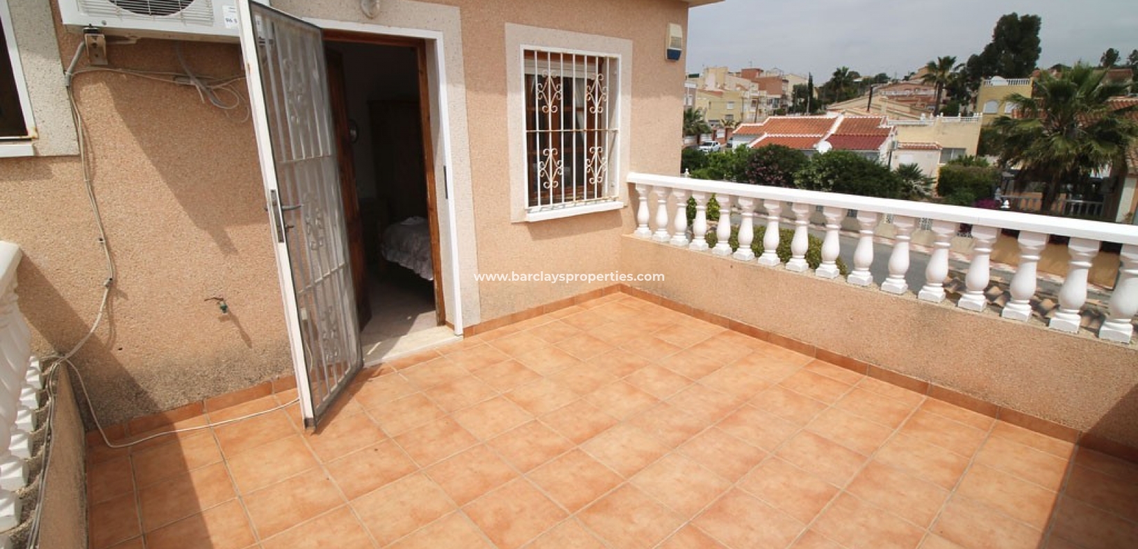 Wederverkoop - Vrijstaande Villa - Urb. La Marina