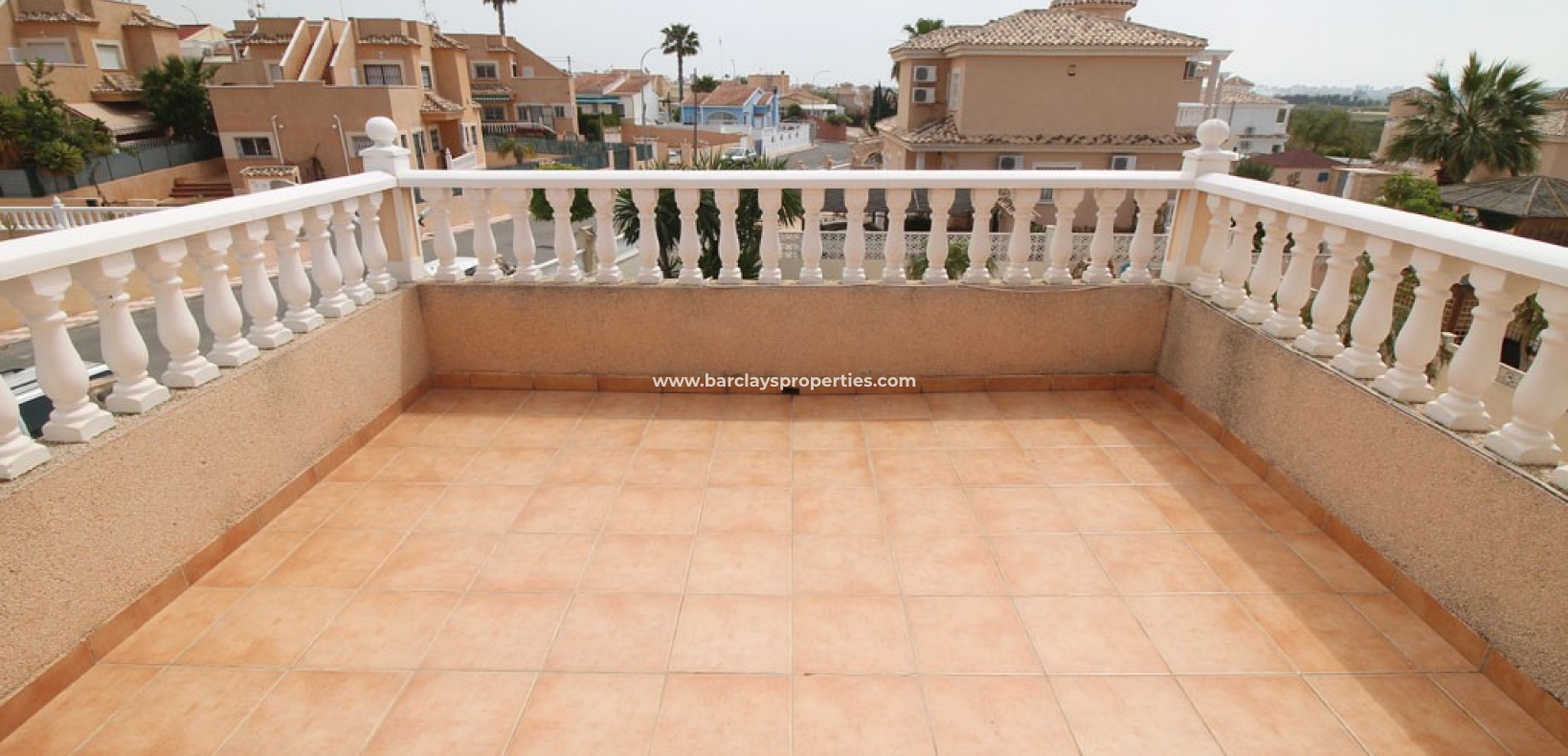 Wederverkoop - Vrijstaande Villa - Urb. La Marina