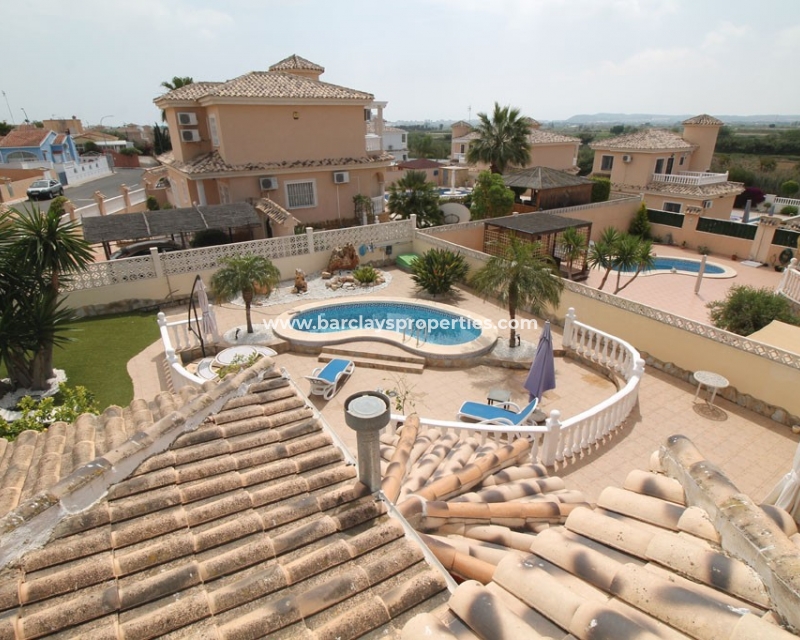 Wederverkoop - Vrijstaande Villa - Urb. La Marina