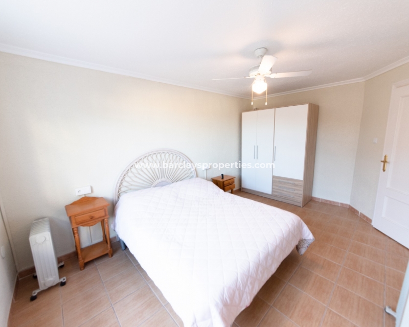 Wederverkoop - Vrijstaande Villa - Urb. La Marina