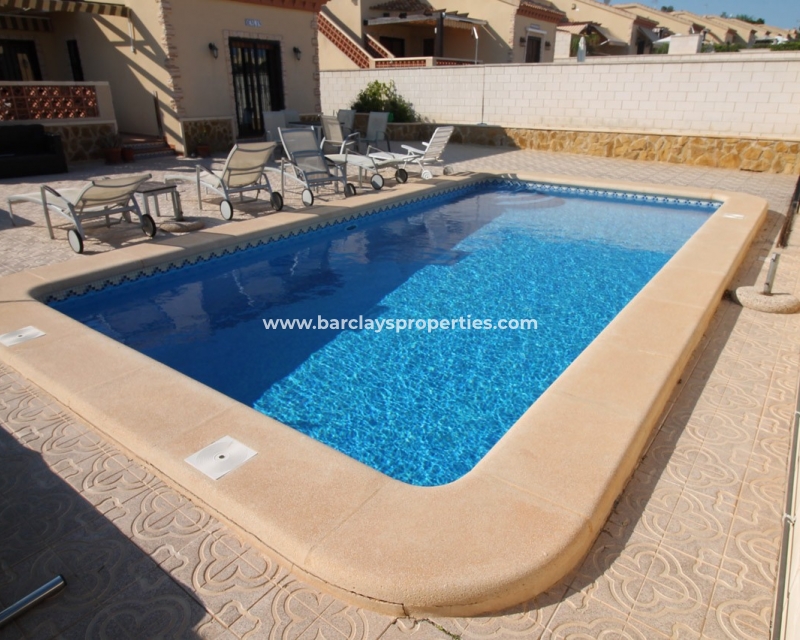 Wederverkoop - Vrijstaande Villa - Urb. La Marina