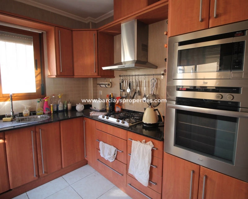 Wederverkoop - Vrijstaande Villa - Urb. La Marina