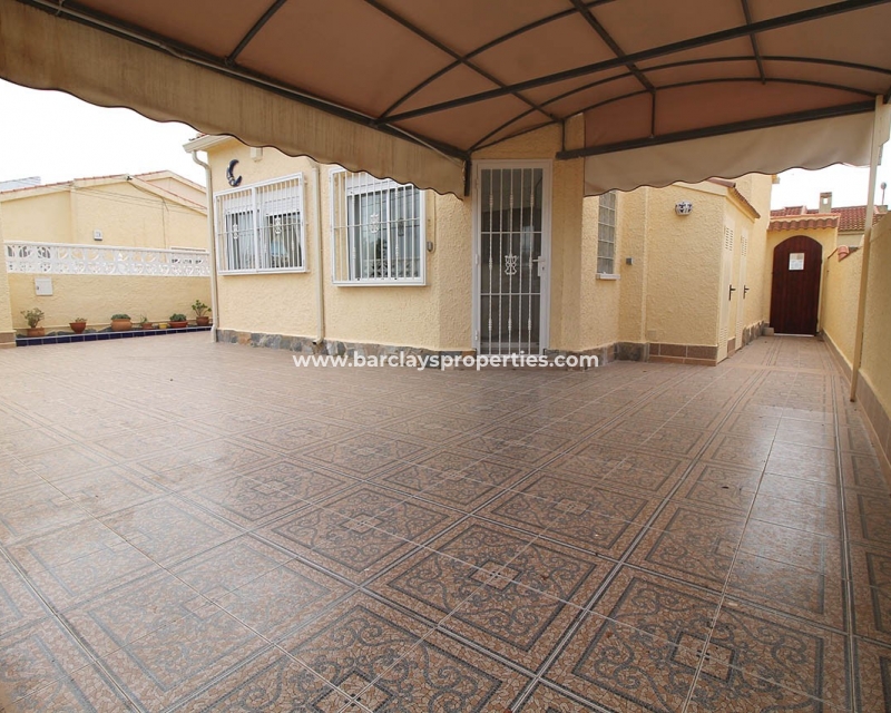 Wederverkoop - Vrijstaande Villa - Urb. La Marina