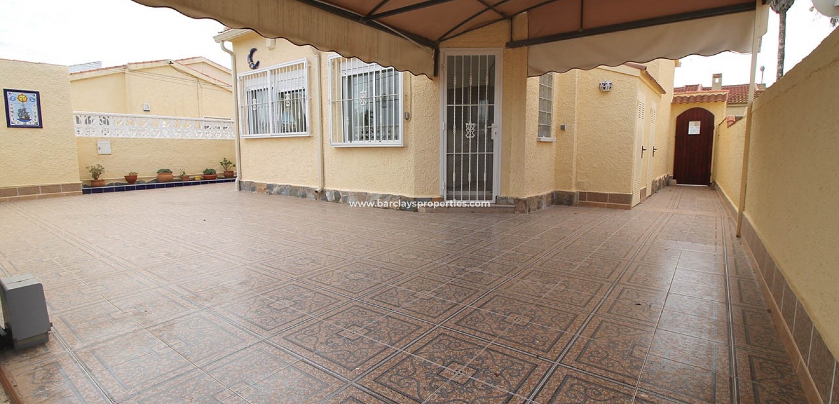 Wederverkoop - Vrijstaande Villa - Urb. La Marina