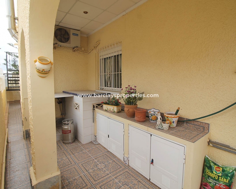 Wederverkoop - Vrijstaande Villa - Urb. La Marina