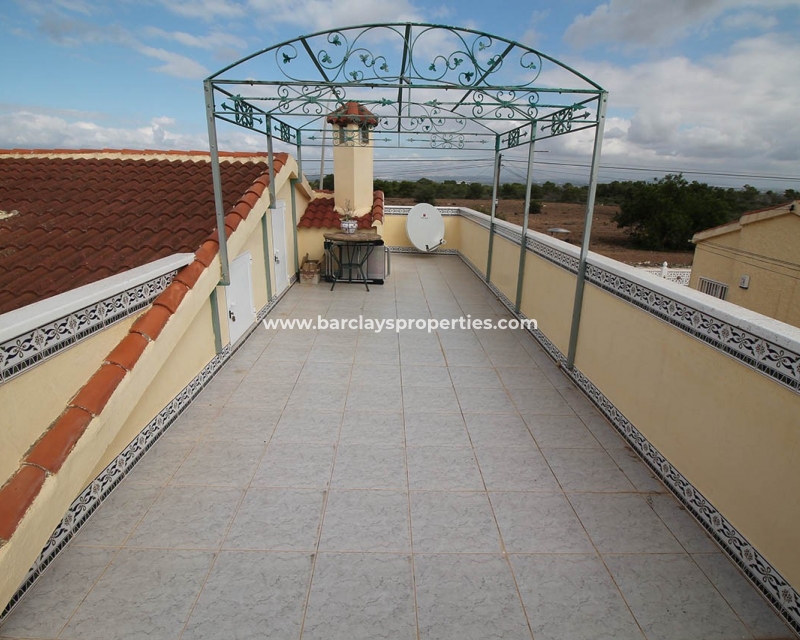 Wederverkoop - Vrijstaande Villa - Urb. La Marina