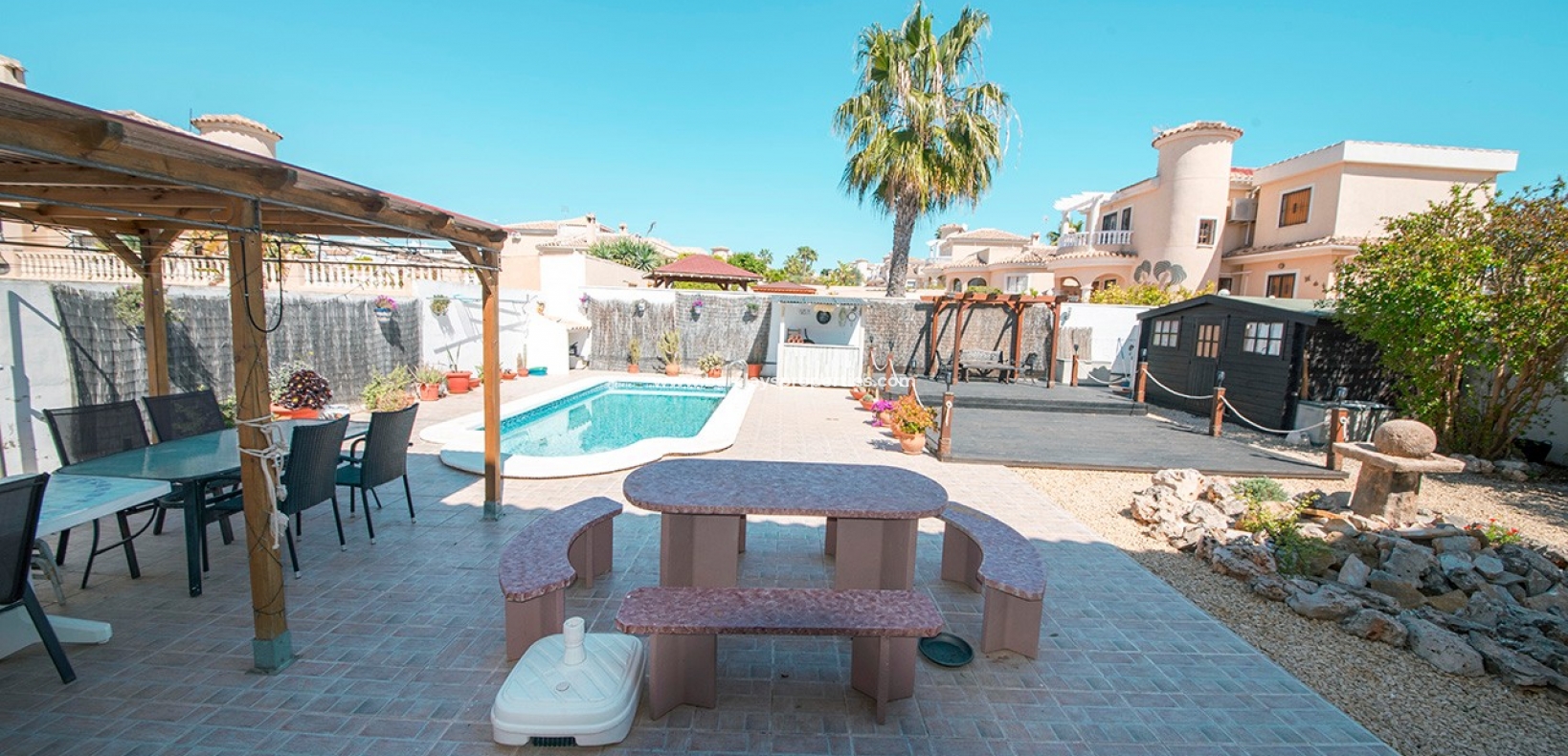 Wederverkoop - Vrijstaande Villa - Urb. La Marina