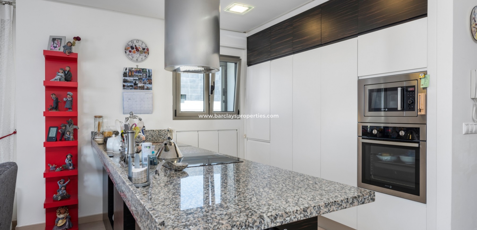 Wederverkoop - Vrijstaande Villa - Urb. La Marina