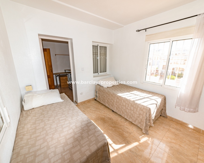 Wederverkoop - Vrijstaande Villa - Urb. La Marina