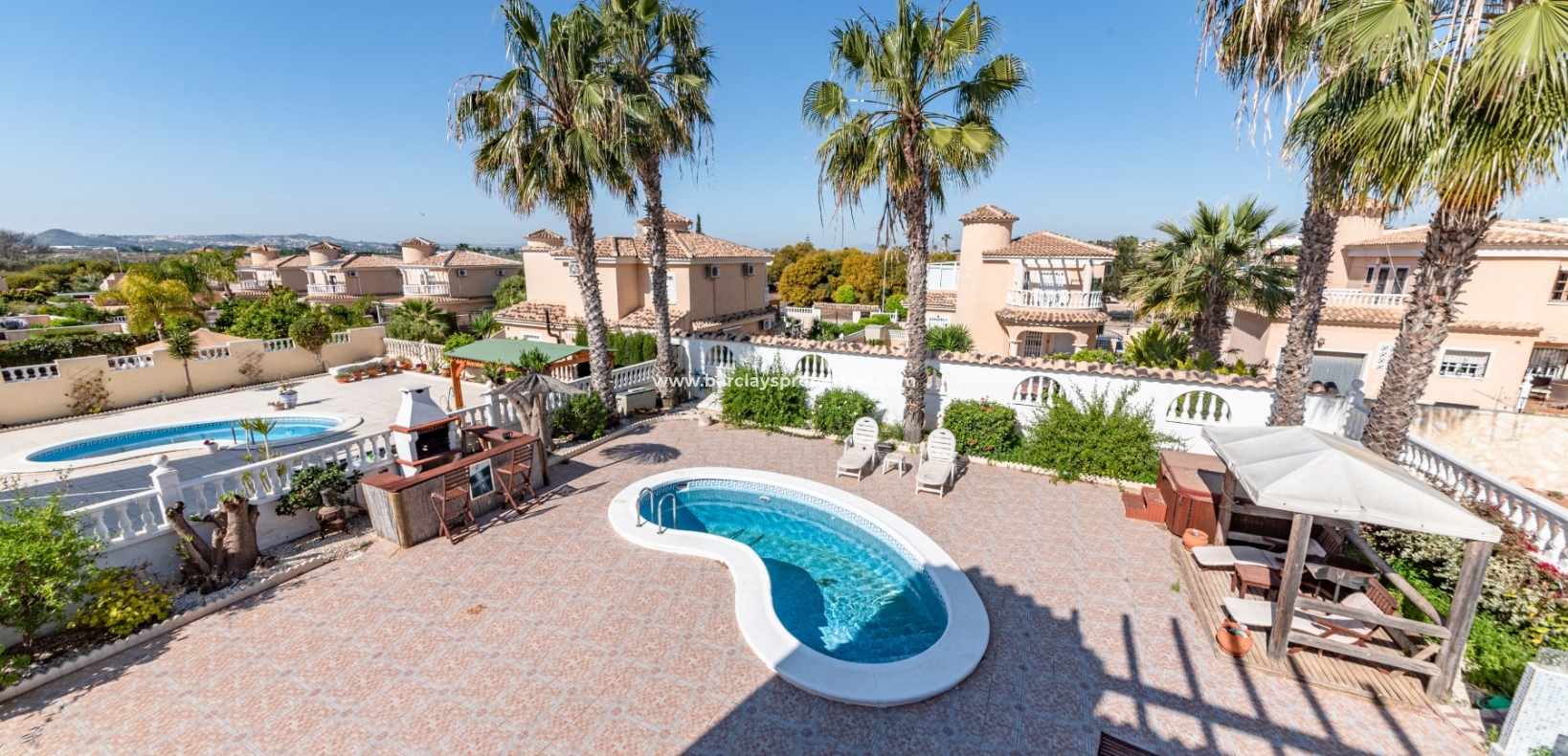 Wederverkoop - Vrijstaande Villa - Urb. La Marina