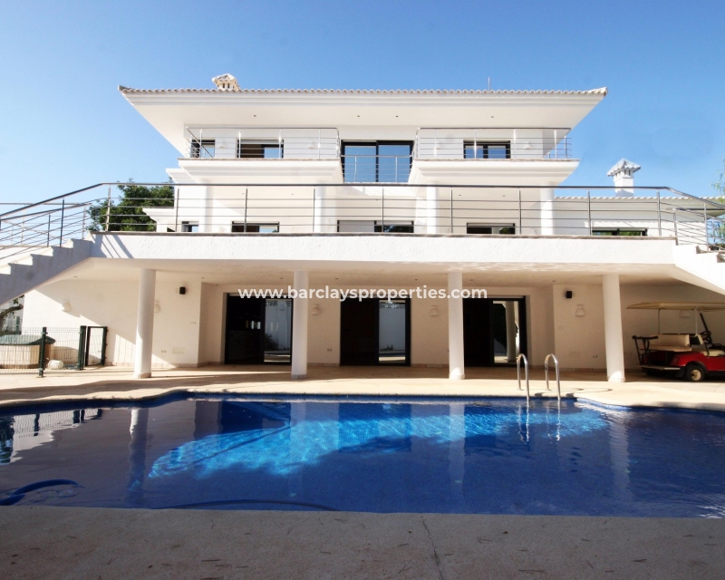 Wederverkoop - Vrijstaande Villa - Villamartín