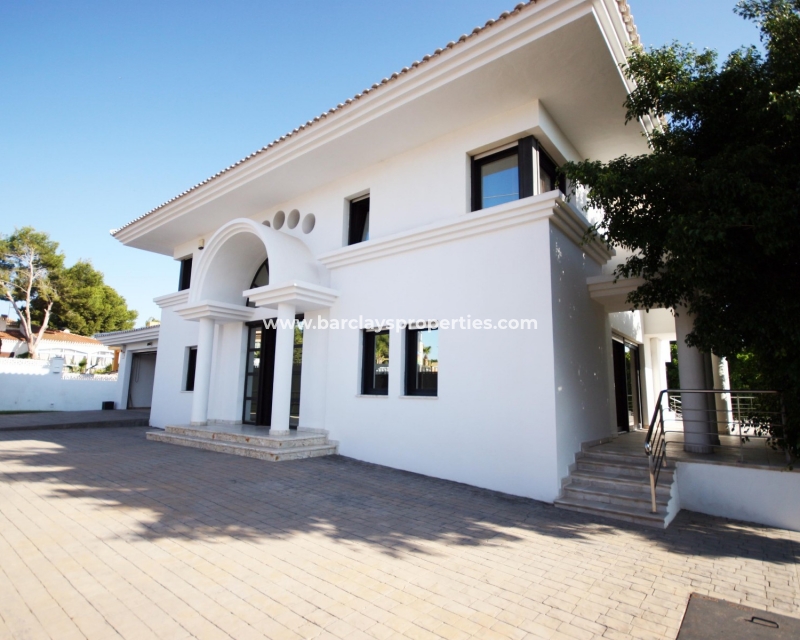 Wederverkoop - Vrijstaande Villa - Villamartín