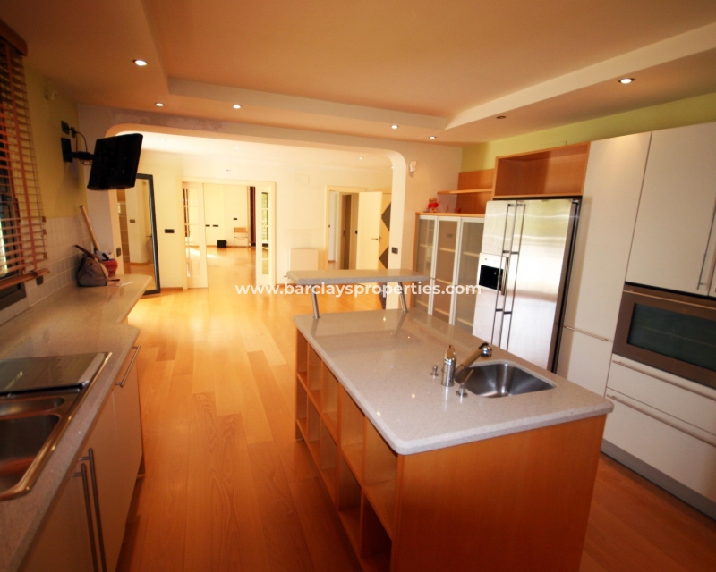 Wederverkoop - Vrijstaande Villa - Villamartín